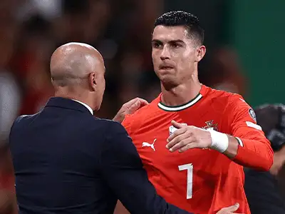 AKunci Komunikasi dengan Skuad Ronaldo